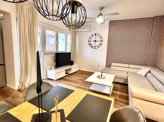 Апартаменты Gate Old Town *