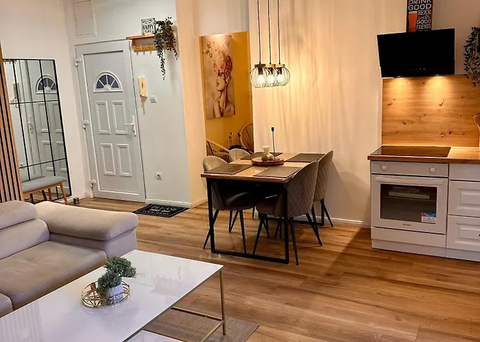 Gate Old Town Апартаменты Задар