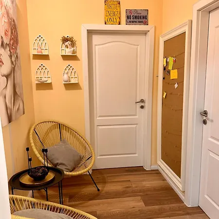 Апартаменты Gate Old Town *