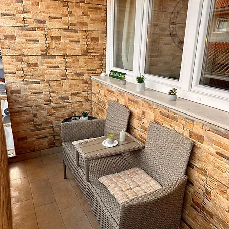 Gate Old Town 公寓 *