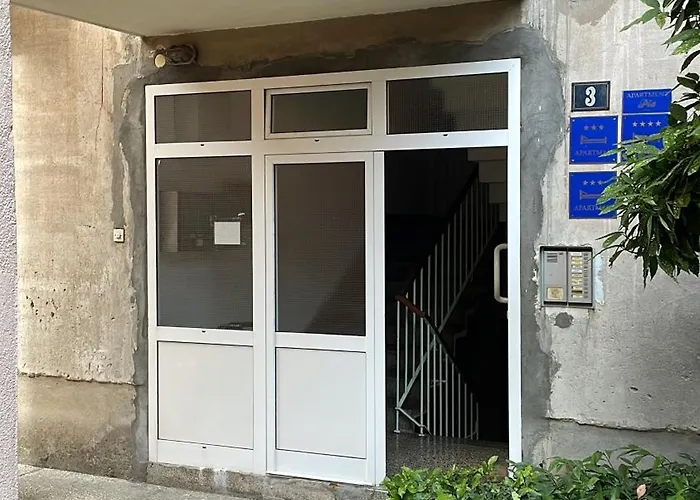 Gate Old Town * Zadar